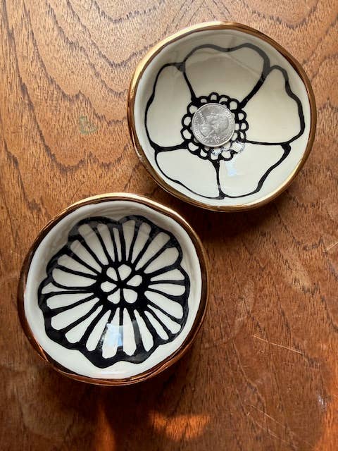 3.5" Handmade Floral Round Ceramic Catchall Dish 22K Gold