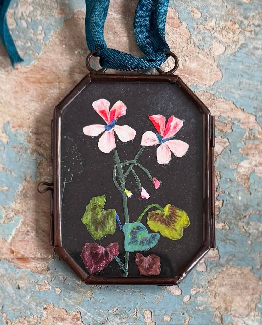 Geranium, No. 2 ~ Art Locket Floral Vintage Decor Handmade