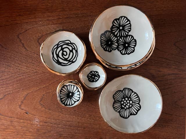 5" Handmade Floral Ceramic Trinket Jewelry Dish 22K Gold