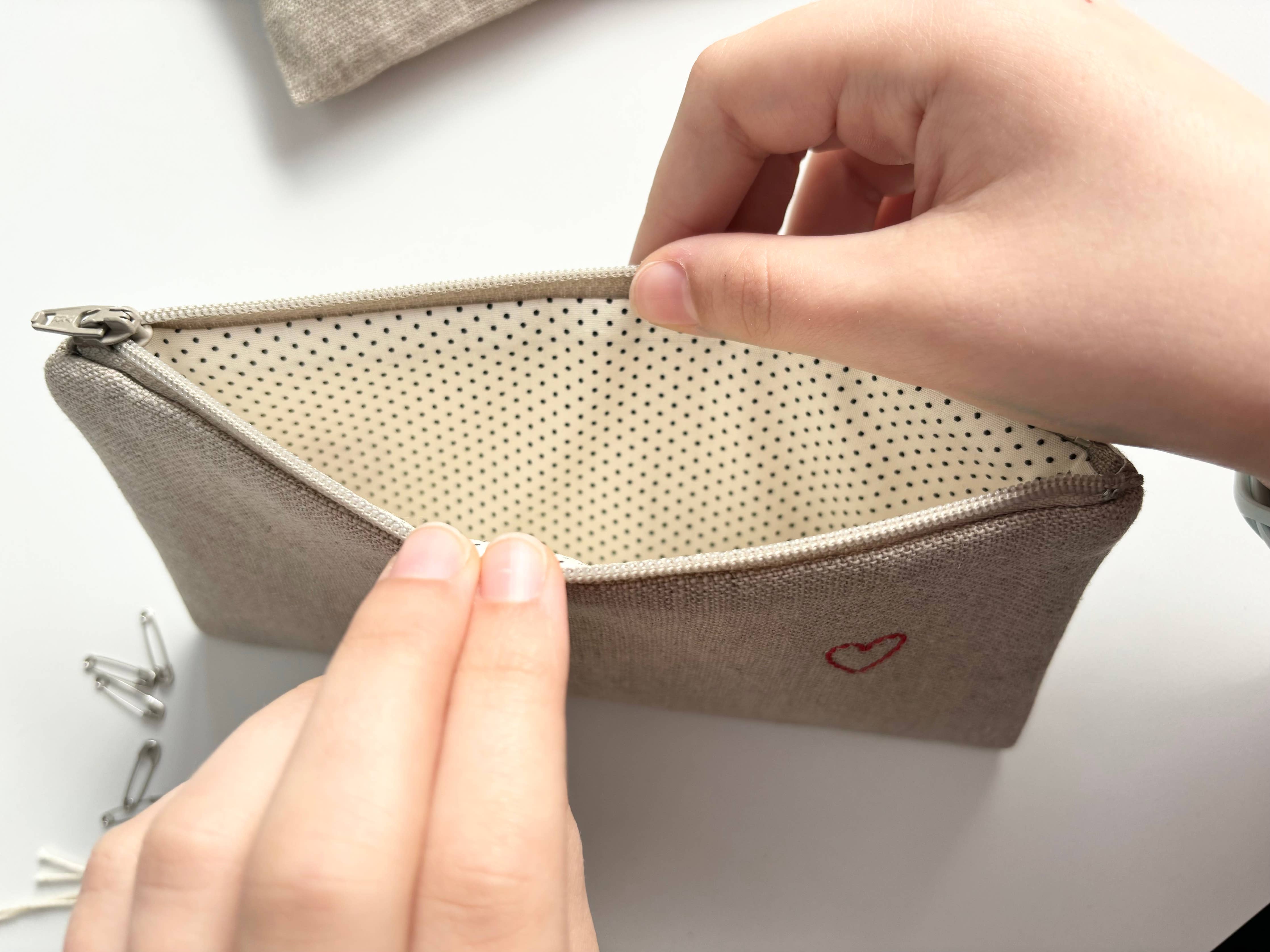 Backyard Birds Pouch