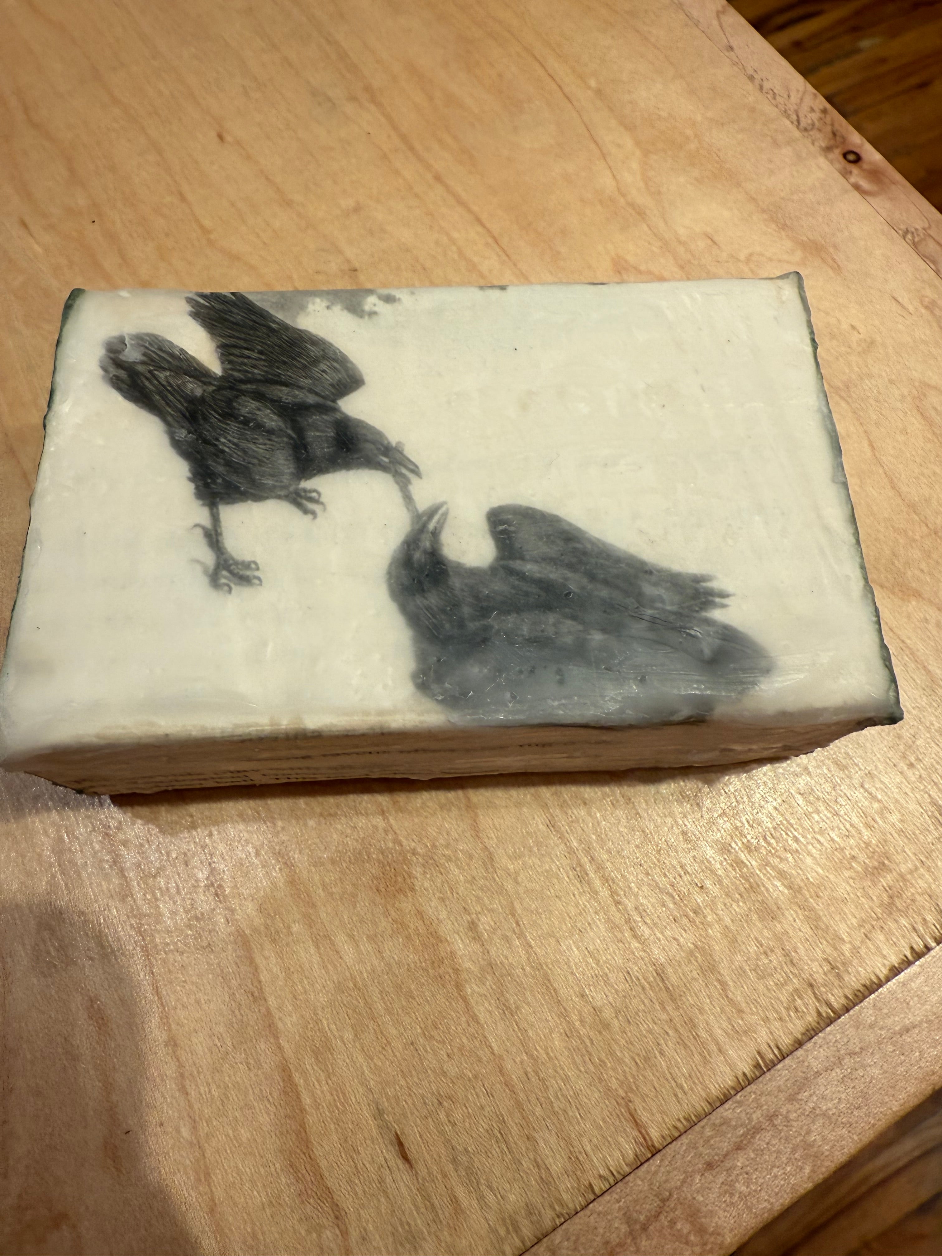 Raven Tiny Magic Box