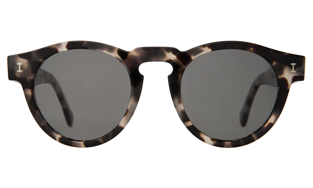 Leonard white tortoise