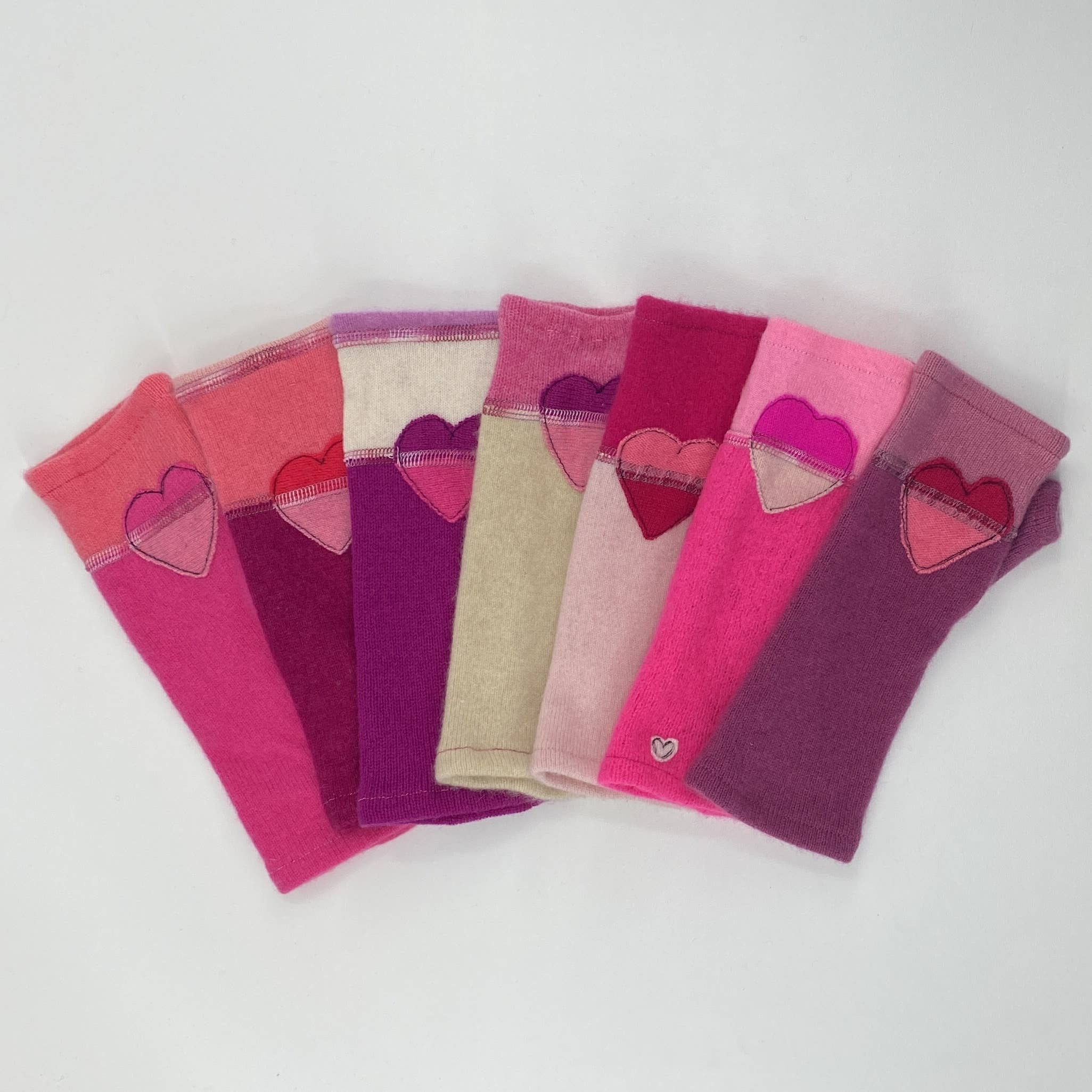 Fingerless Cashmere Gloves-Heart