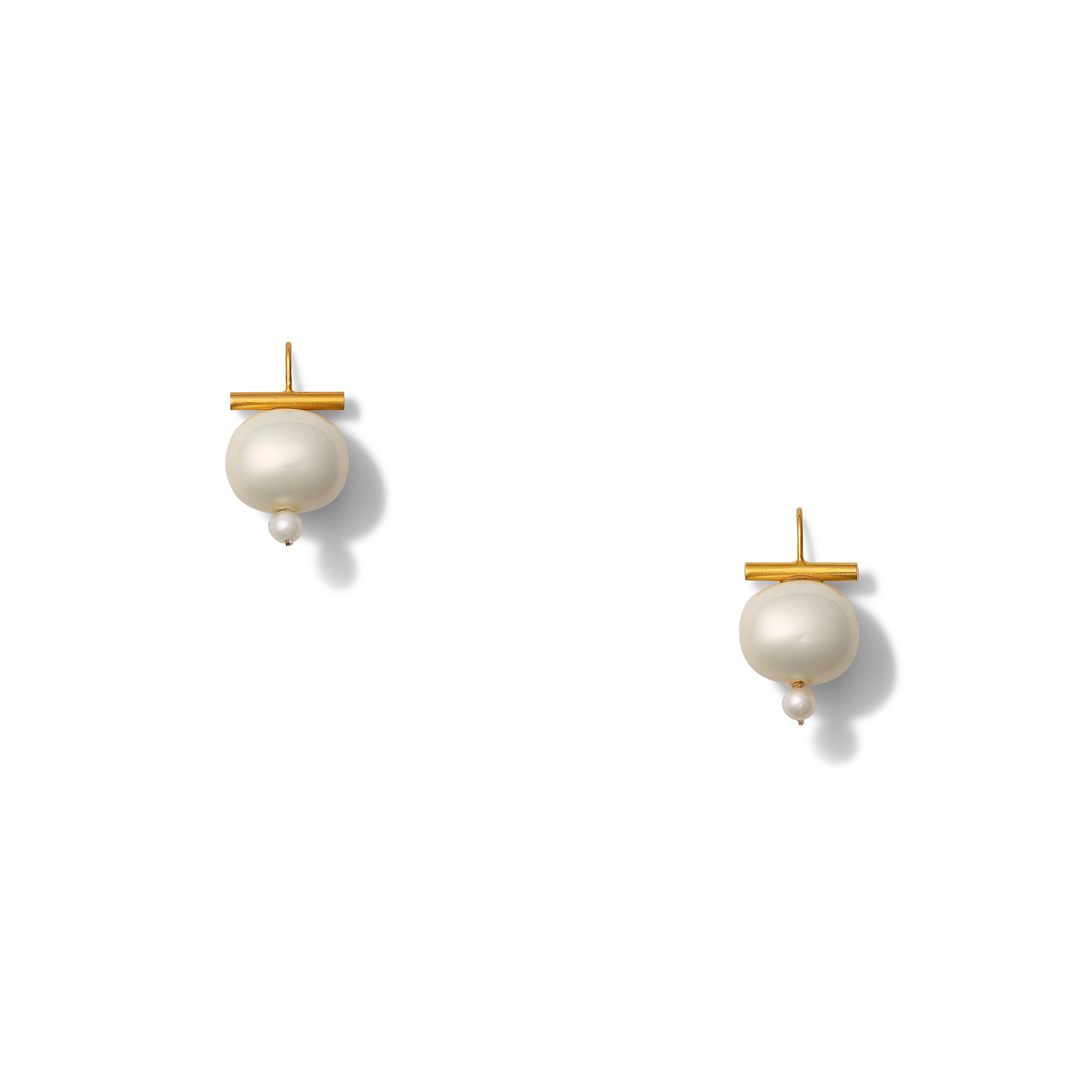 Pearl Pebble Dot
