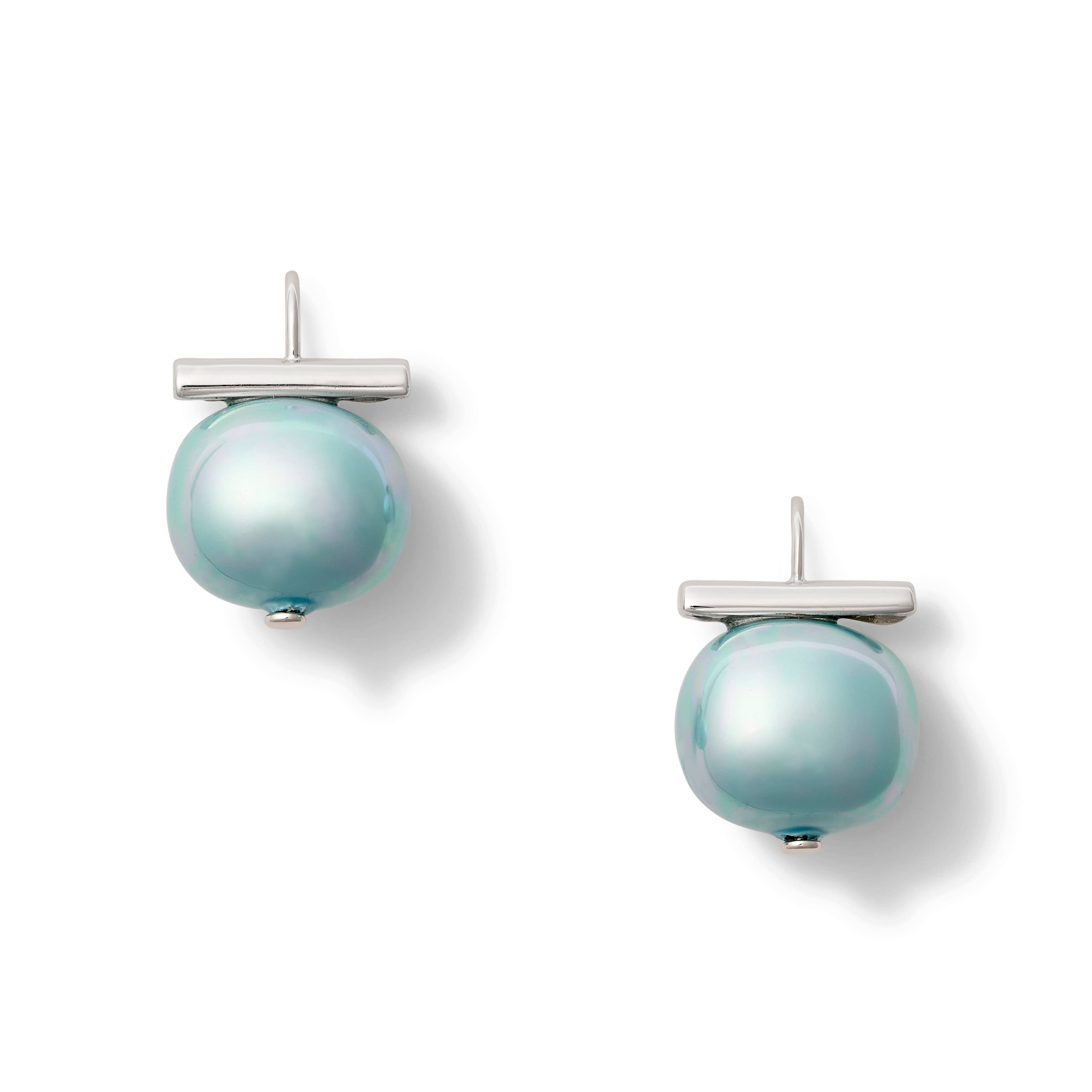 Cornflower Forever Fave Pebble Pearl Earrings Sterling Silver: Default Title