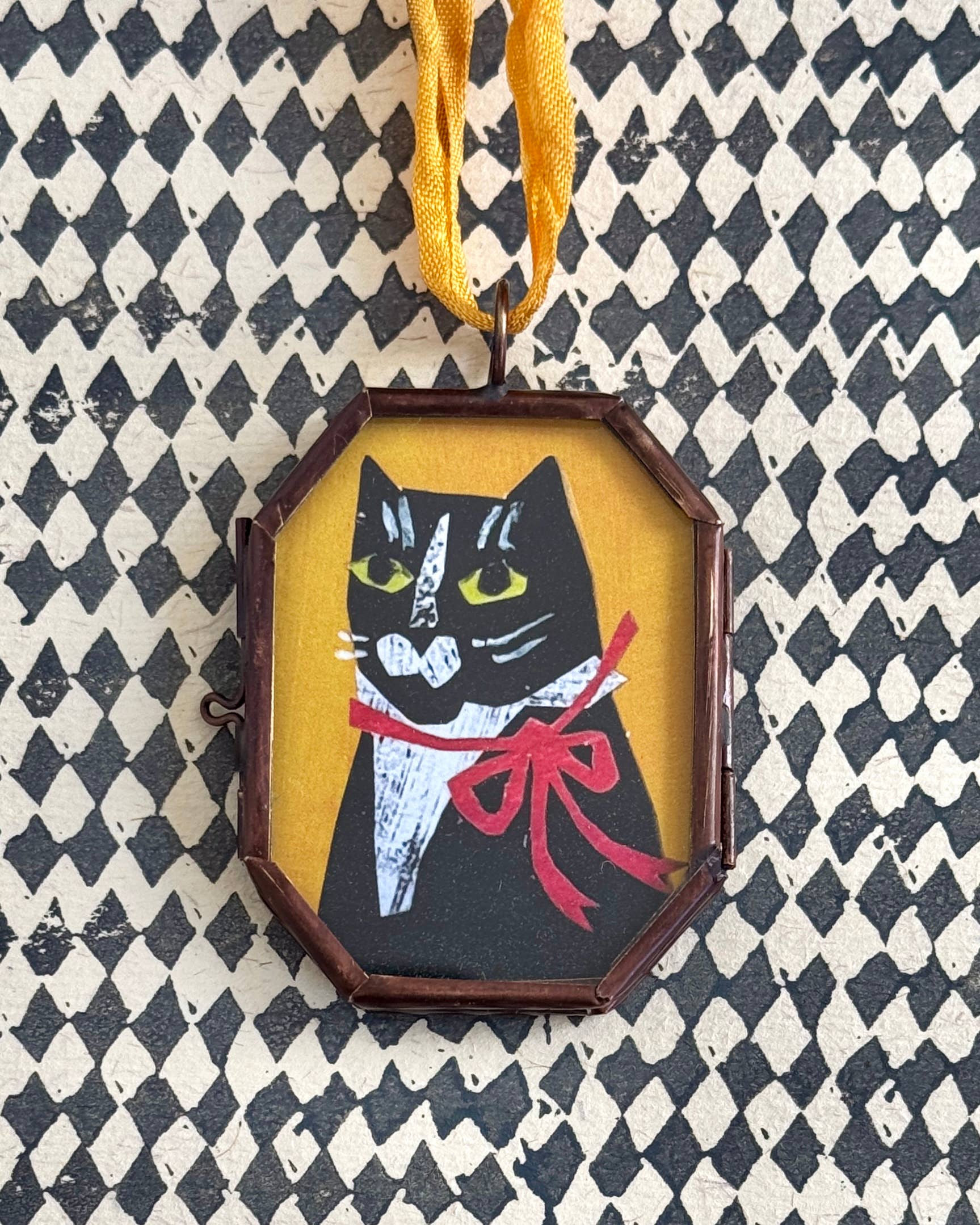 Tuxedo Kitty ~ Art Locket Cat Vintage Decor Handmade