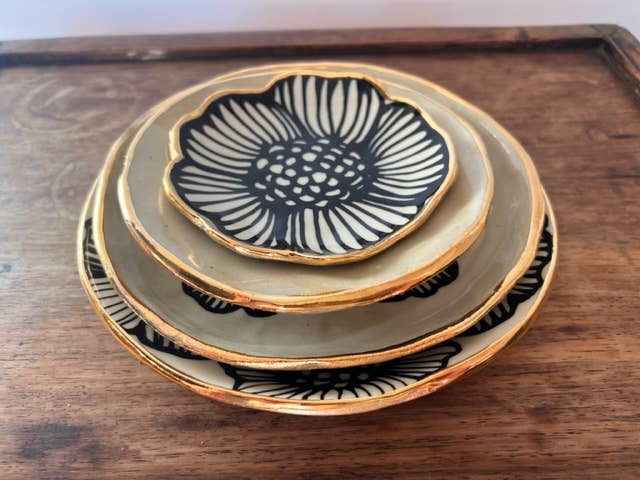 7" Handmade Floral Round Ceramic Dish with 22K Gold Accents