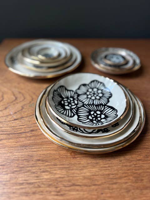 7" Handmade Floral Round Ceramic Dish with 22K Gold Accents