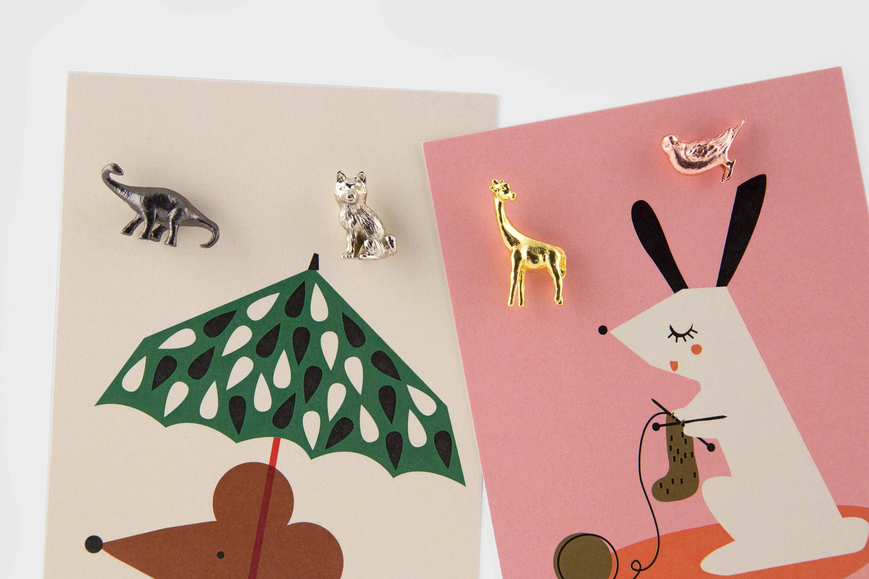 Cast metal bird magnets