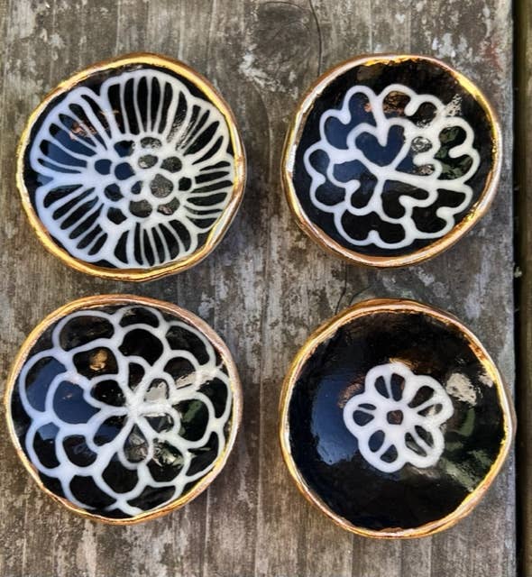 2" Handmade Gilded Noir Ceramic Trinket Jewelry Dish