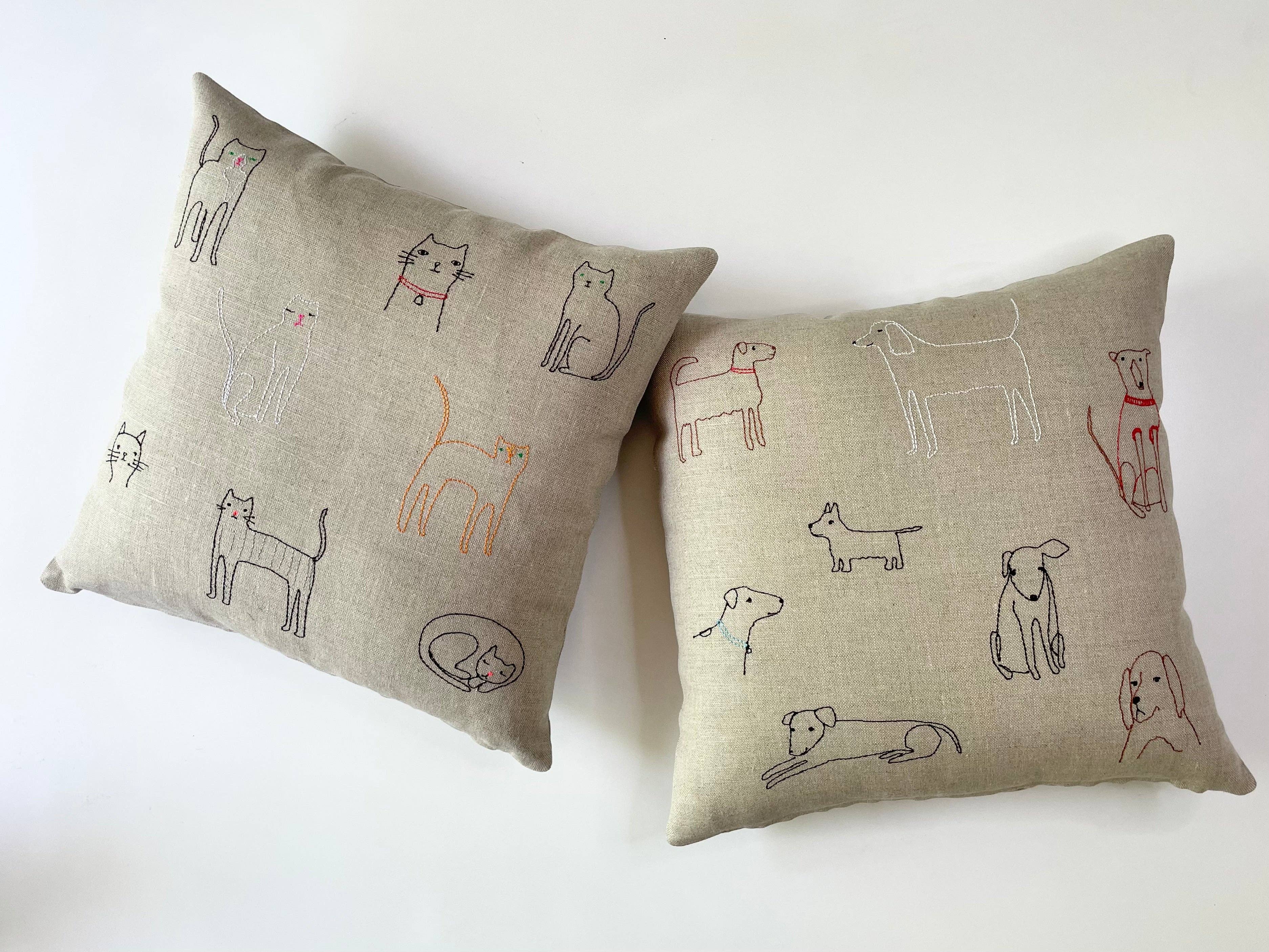 Dogs Pillow, Linen: 22" Dogs Pillows